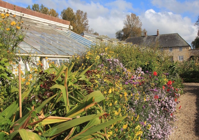 tourhub | Travel Editions | Gardens Of Somerset And Dorset Gardeners World Exclusive 