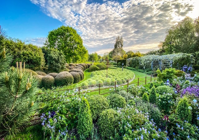 tourhub | Travel Editions | Gardens Of Somerset And Dorset Gardeners World Exclusive 